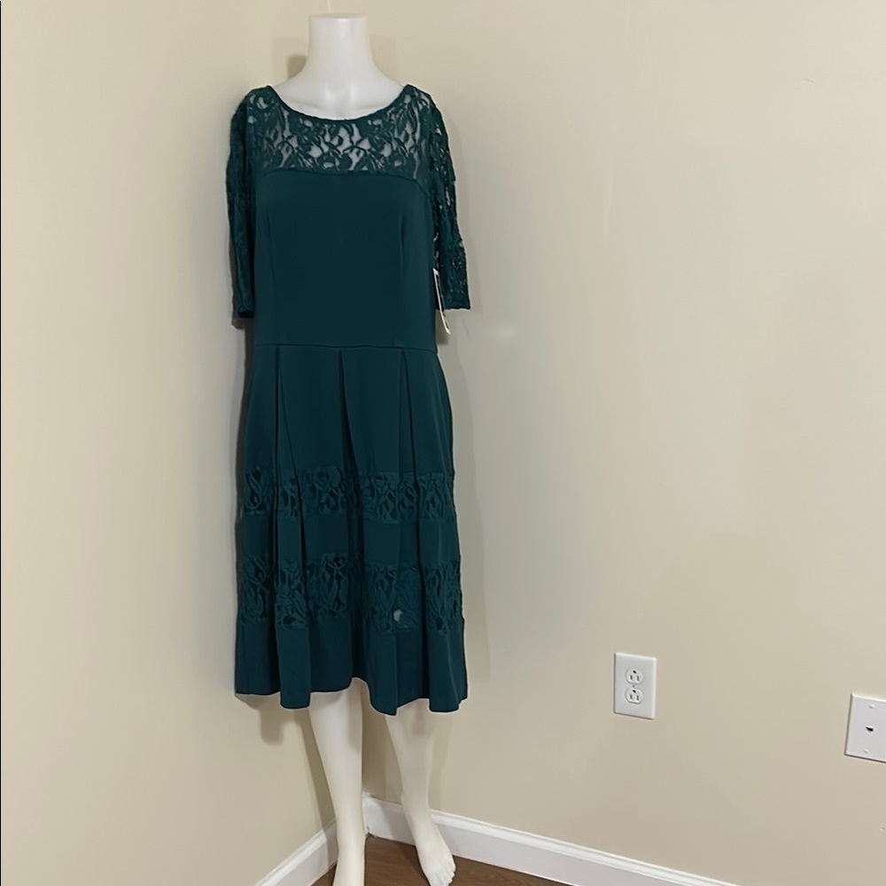 Julian Taylor Blue Midi Sundress with 3/4 Sleeves and Scoop Neck
